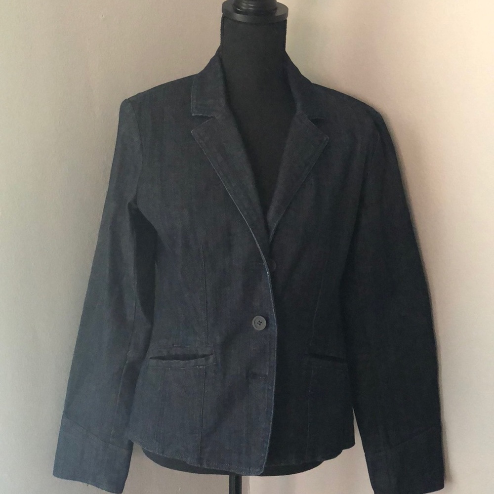 Ladies New York & Company Denim Blazer